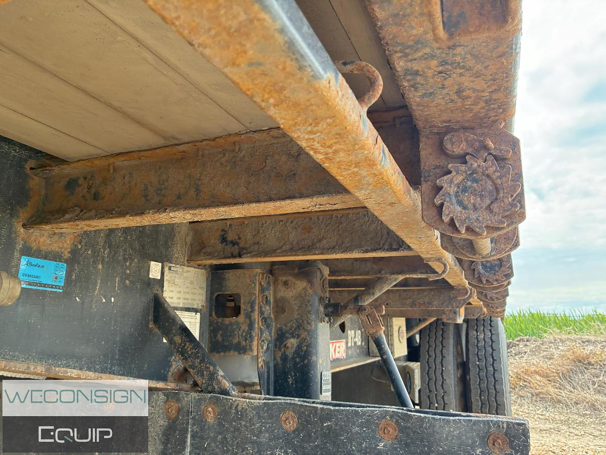 Used 2011 Doepker HB140701 Super B Flat Deck