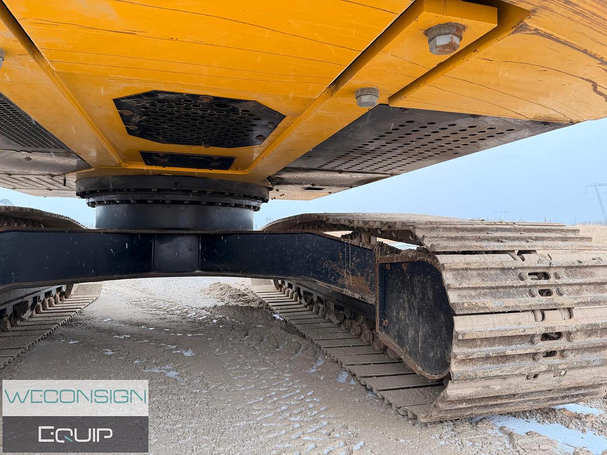 Used 2017 John Deere 250G LC Excavator