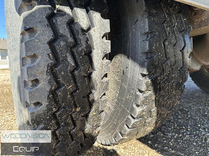 Used 2010 Titan Walking Floor