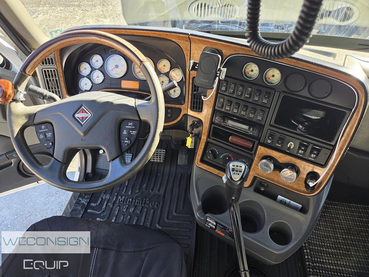 Used 2014 International Prostar Sleeper Truck Tractor