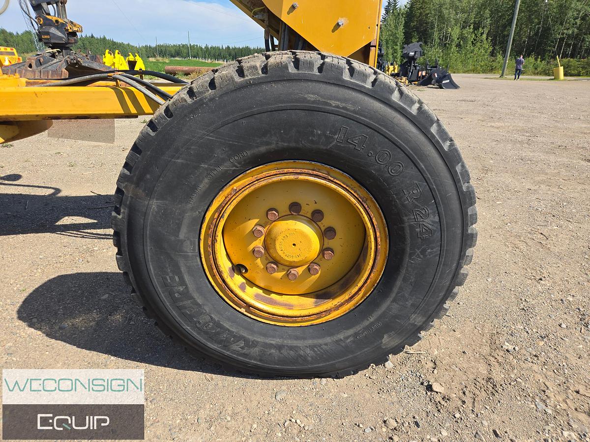 Used 2014 CAT 140M Grader