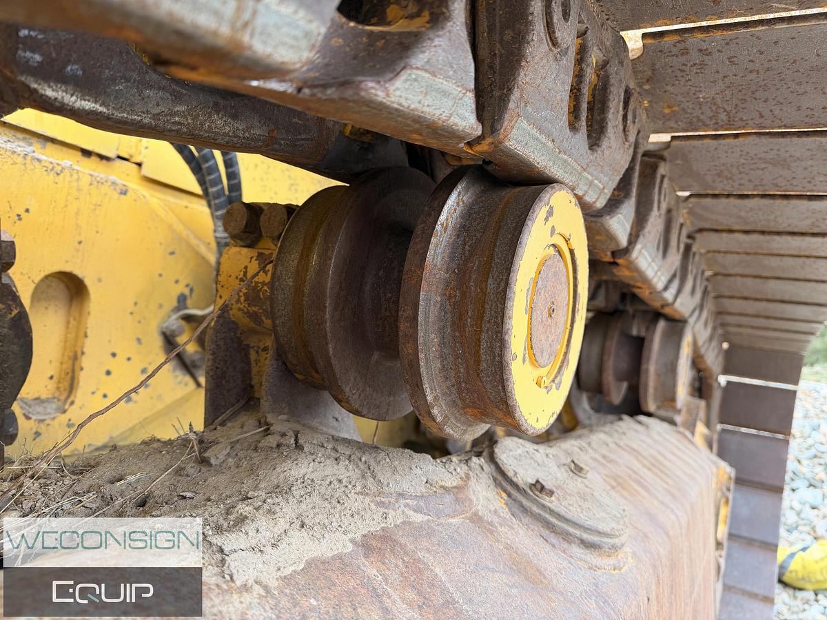 Used 2014 Komatsu D65i Dozer