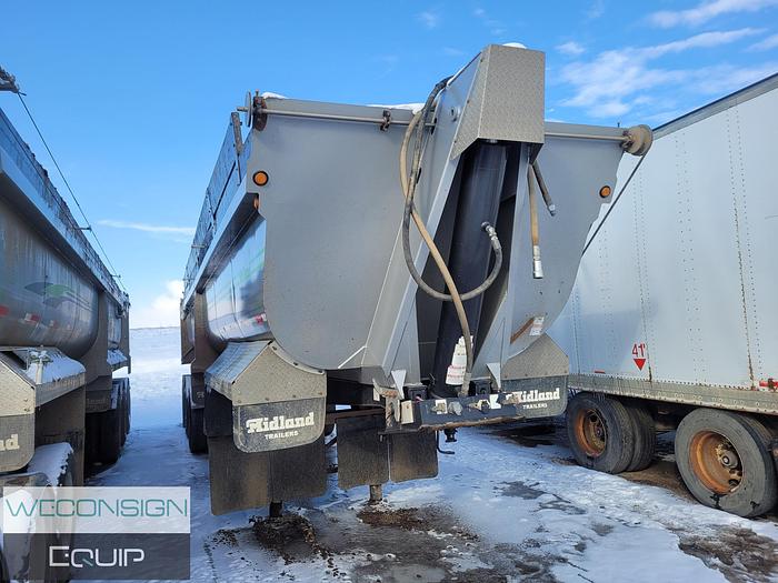 Used 2016 Midland SK3400 X Dump/Gravel