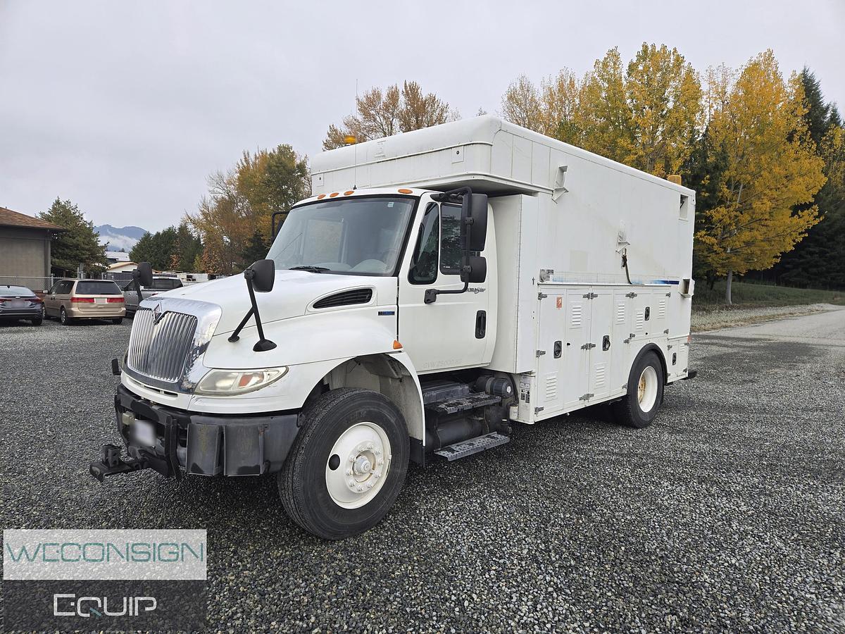 Used 2009 International 4400SBA Service Truck