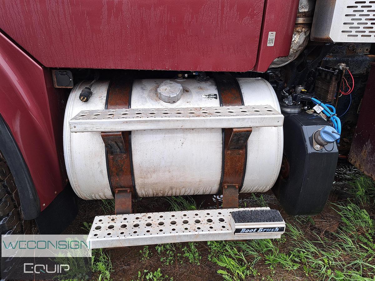 Used 2014 Freightliner M2 106 Sideload Refuse Unit