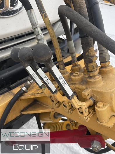 Used 2002 Nissan 2500 – Pavement Marking Vocational Truck