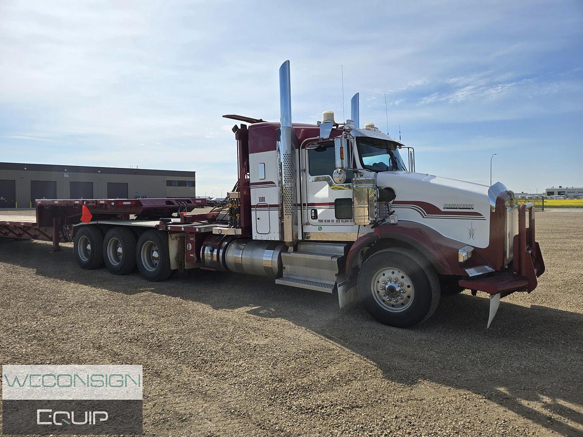 Used 2011 Kenworth T800 Tri Drive Texas Bed Truck