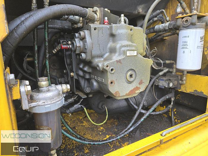 Used 2005 Komatsu PC220LC-7 Hydraulic Excavator