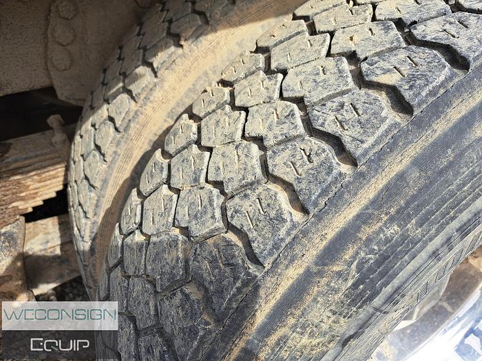 Used 1991 Freightliner FL120