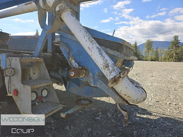 Used 2008 Mack MRU613 Concrete Pumper Truck