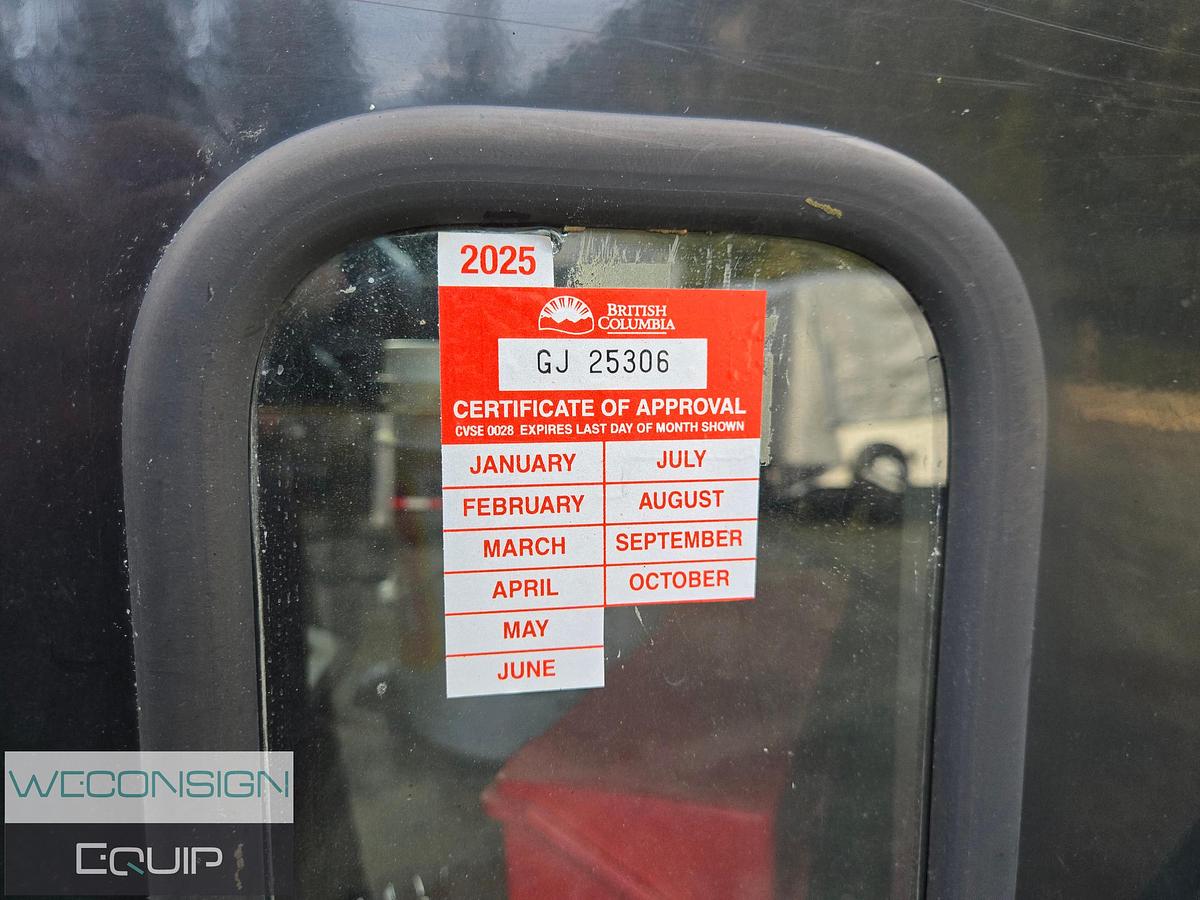 Used 1996 Mack CH613 TA Water Truck