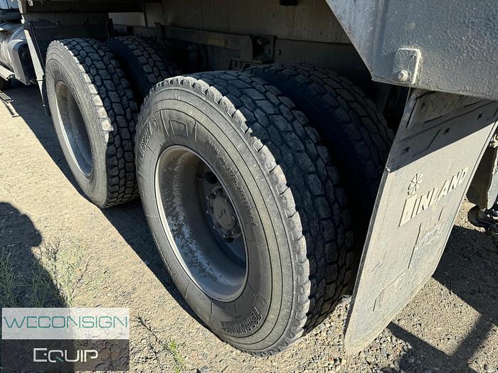 Used 2017 Kenworth T880 Dump/Gravel