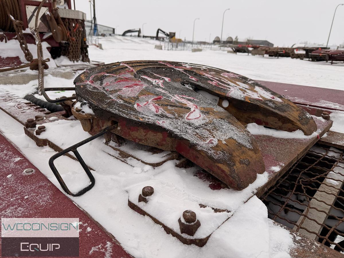 Used 2015 Kenworth T800 Tri Drive Winch Truck