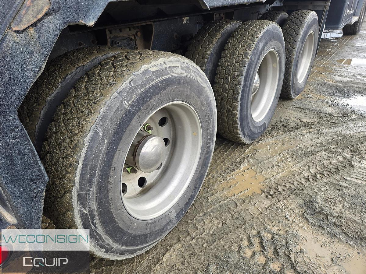 Used 2020 Peterbilt 567 Tri Drive Hydro Excavator