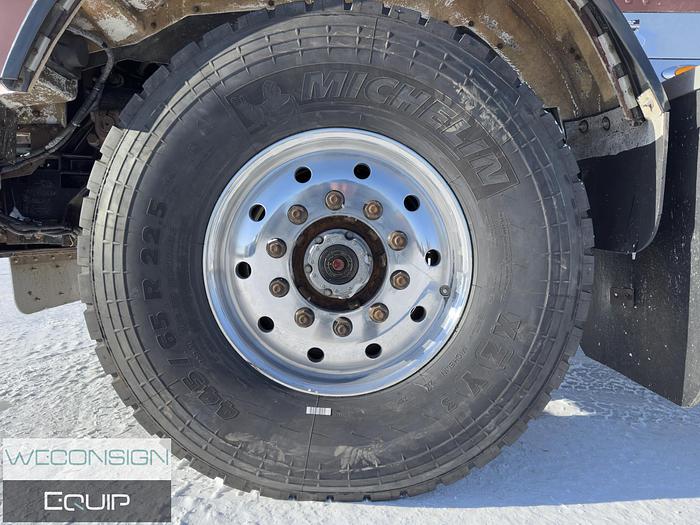 Used 2004 Kenworth T800 36Ton Knuckle Picker