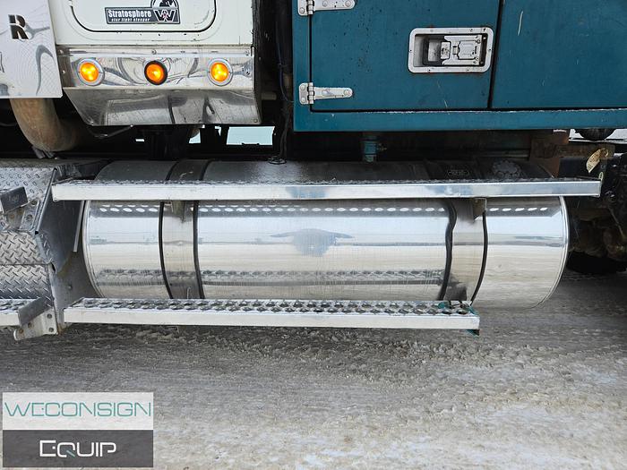 Used 2015 Western Star Tri-Drive Custom Vac Semi Vac