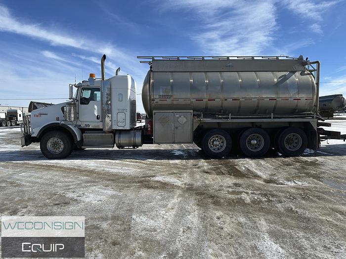 Used 2012 Kenworth T800 Tri-Drive TC407 Tank Truck - #02042