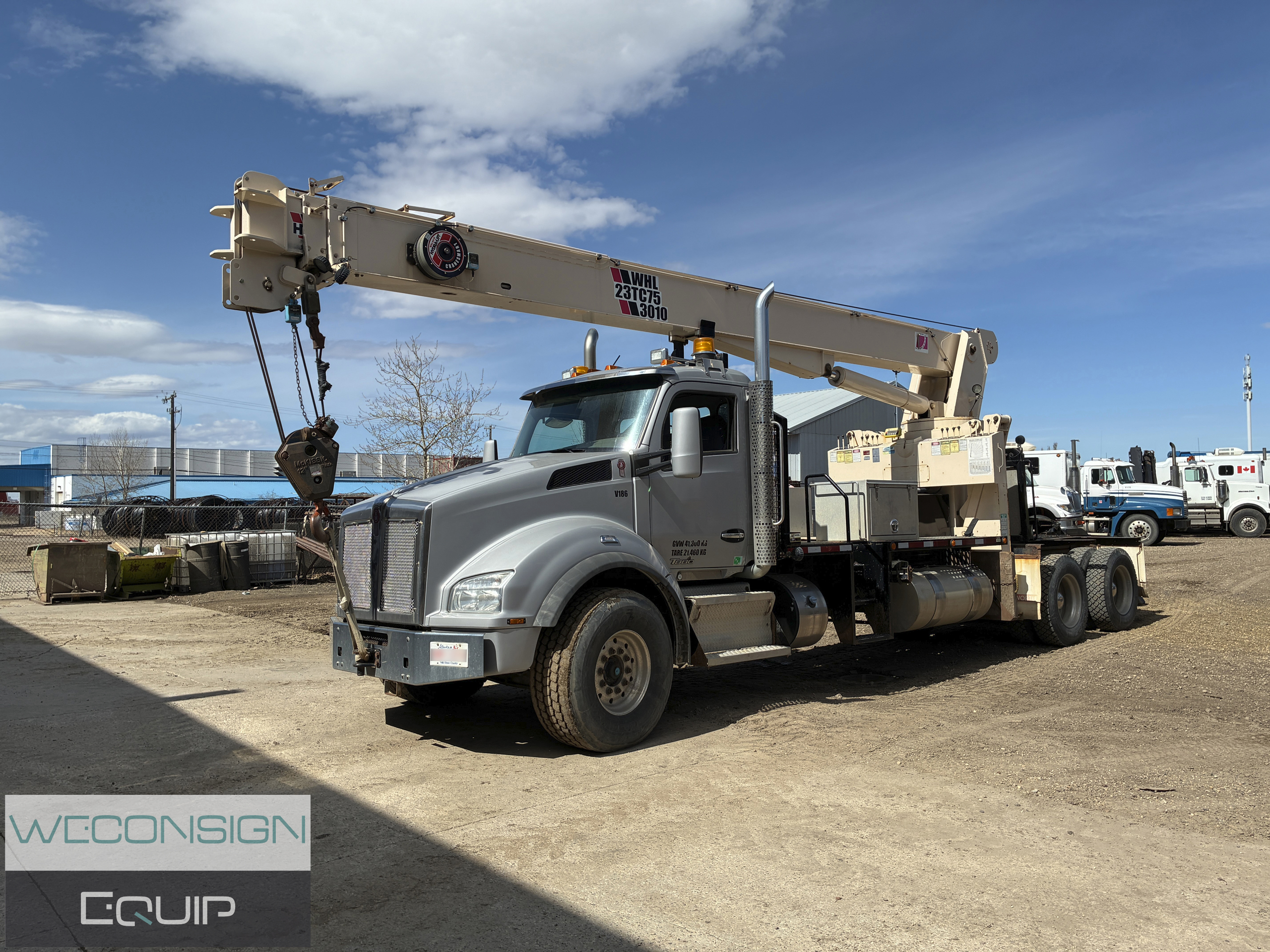 Used 2015 Kenworth T880 Crane Truck