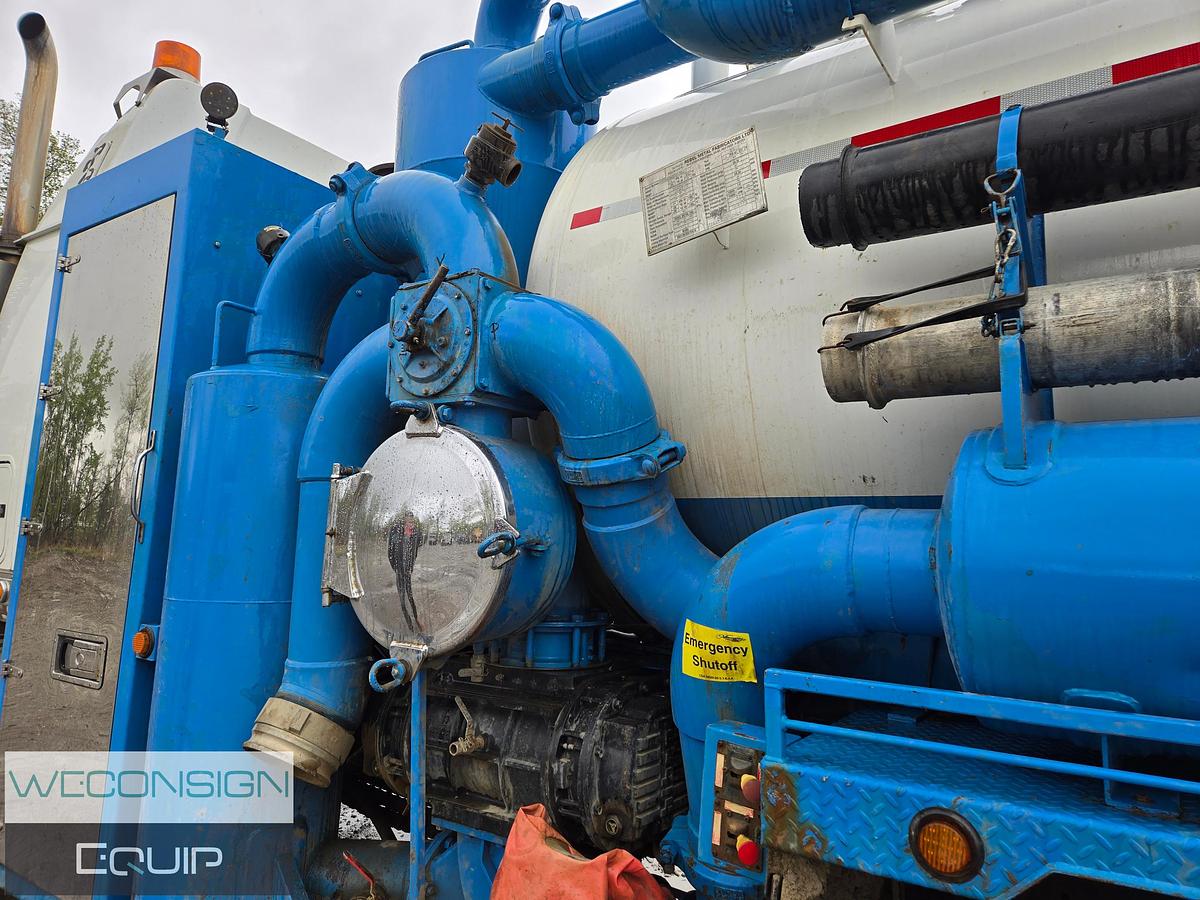 Used 2011 Western Star 4900 Tri-Drive DOT Hydrovac
