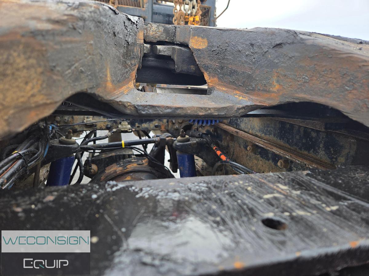 Used 2018 Peterbilt 367 Winch Truck