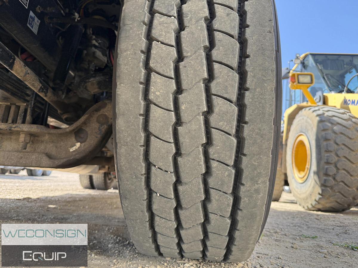 Used 2018 Peterbilt 567