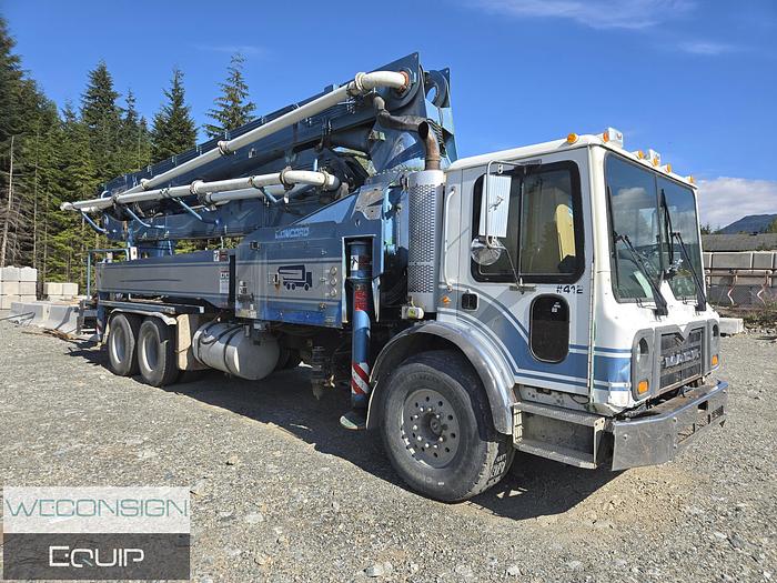 Used 2008 Mack MRU613 Concrete Pumper Truck