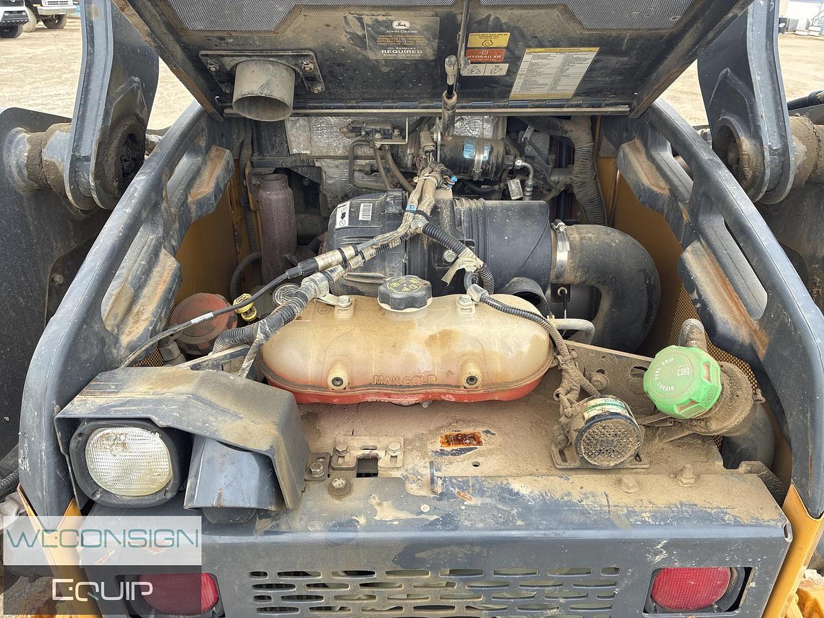 Used John Deere 324G Skid Steer