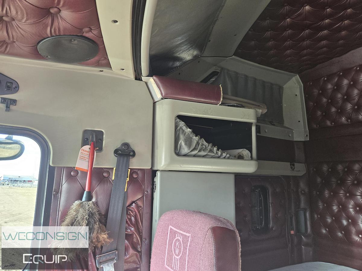 Used 2000 Kenworth W900B