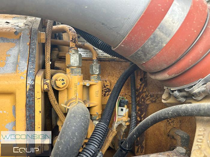 Used 2004 Kenworth T800 Picker Truck