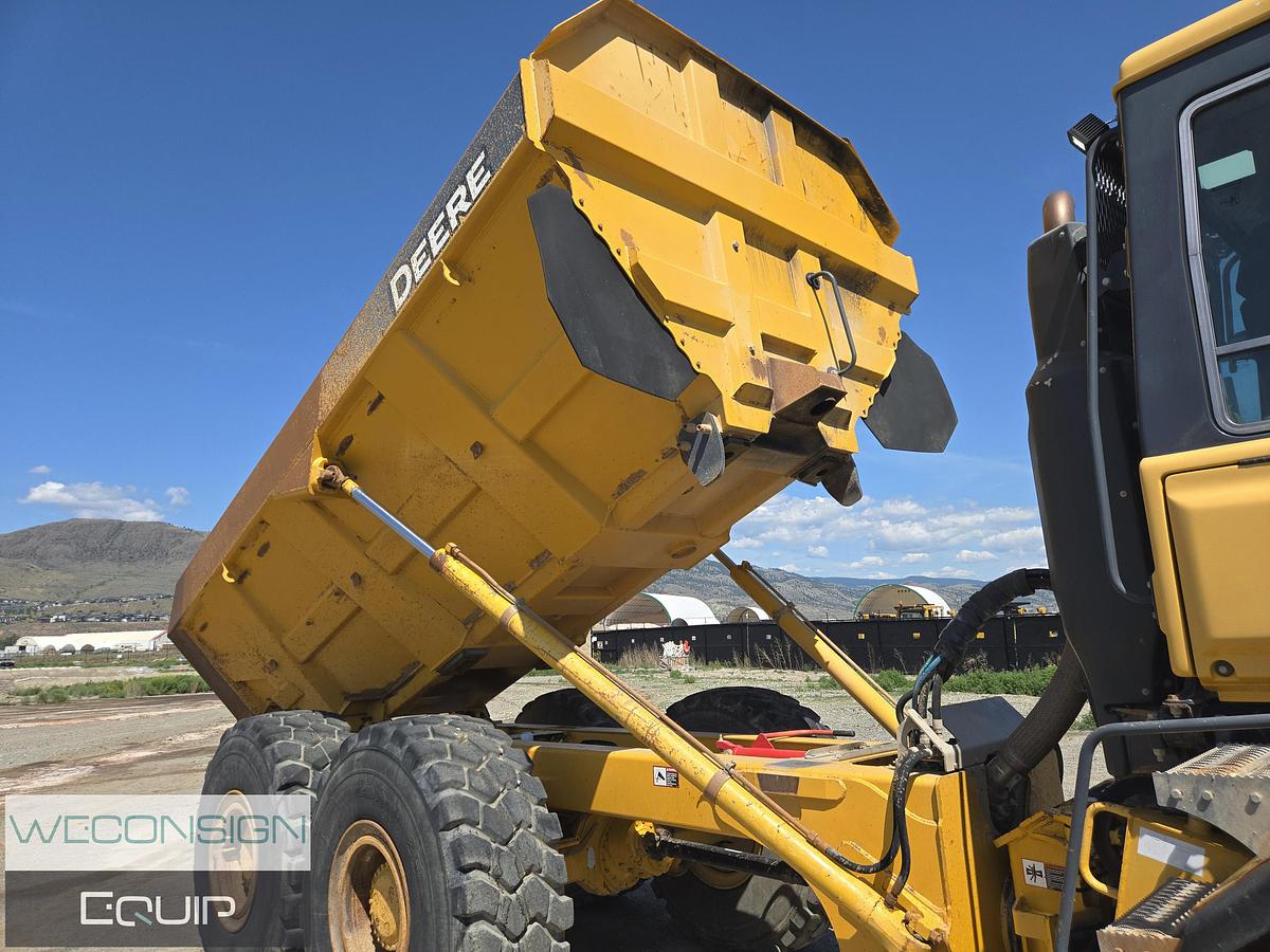 Used RT32 2011 John Deere 300D Articulated Dump Truck
