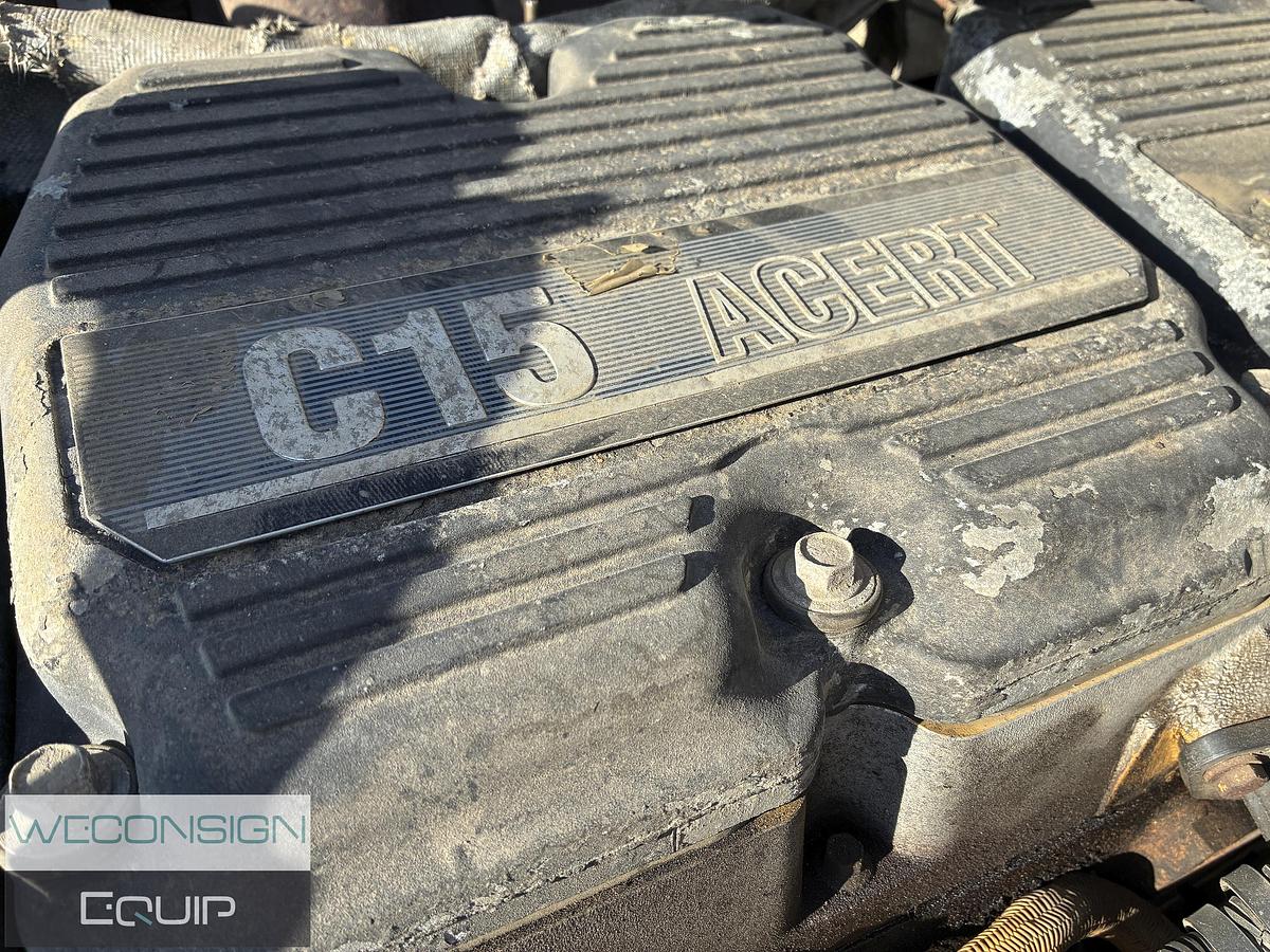 Used 2005 Kenworth T800B Sleeper Winch Truck