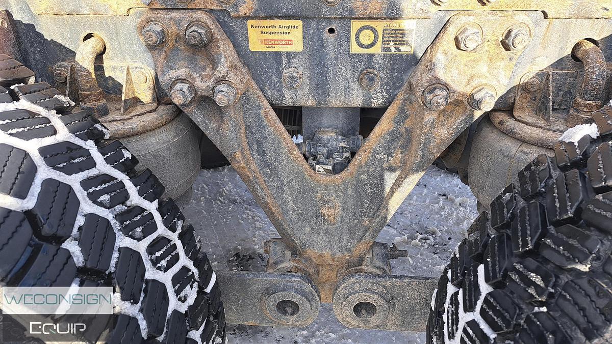 Used 2020 Kenworth T880