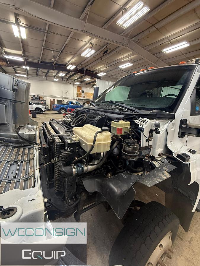 Used 2006 GMC 5500 Flat Bed Truck