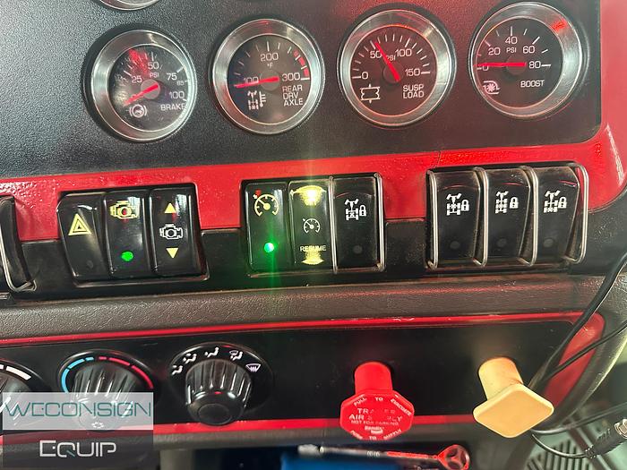 Used 2012 Kenworth T800 DOT Vacuum