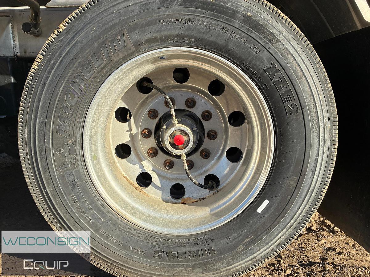 2019 West-Mark 407 Stainless Steel Tanker