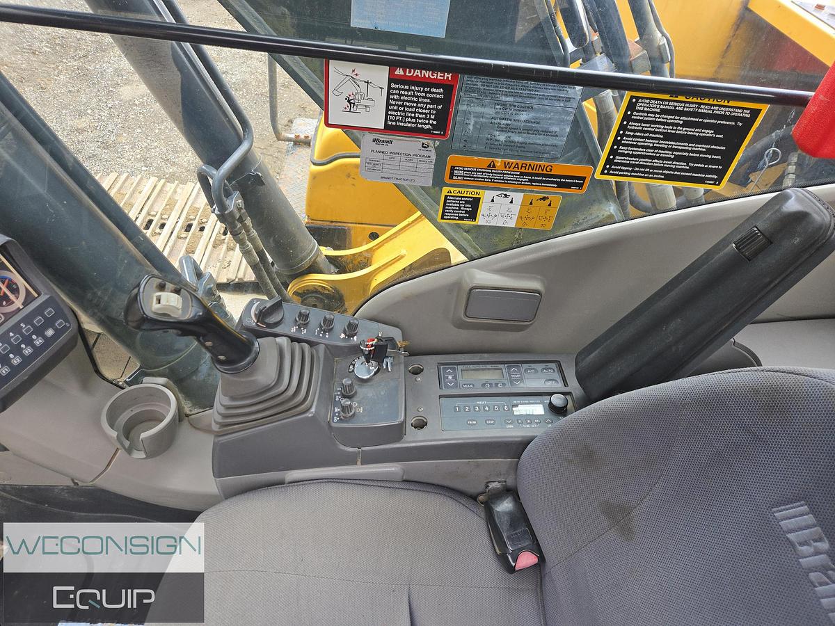 Used 2007 John Deere 240D Excavator