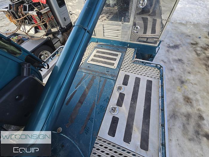 Used 2012 Kenworth Tan Tri