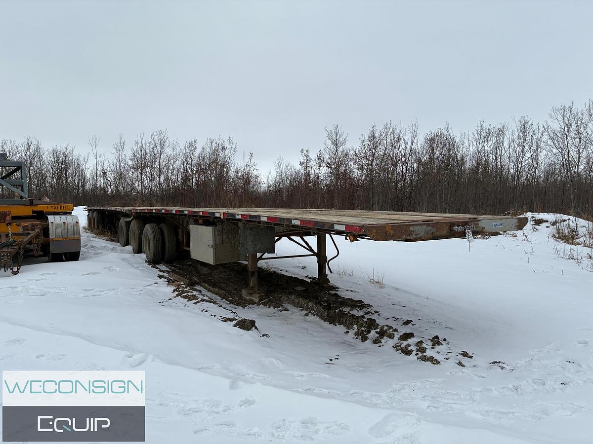 Used 2004 Doepker Super B Flat Deck 32x28