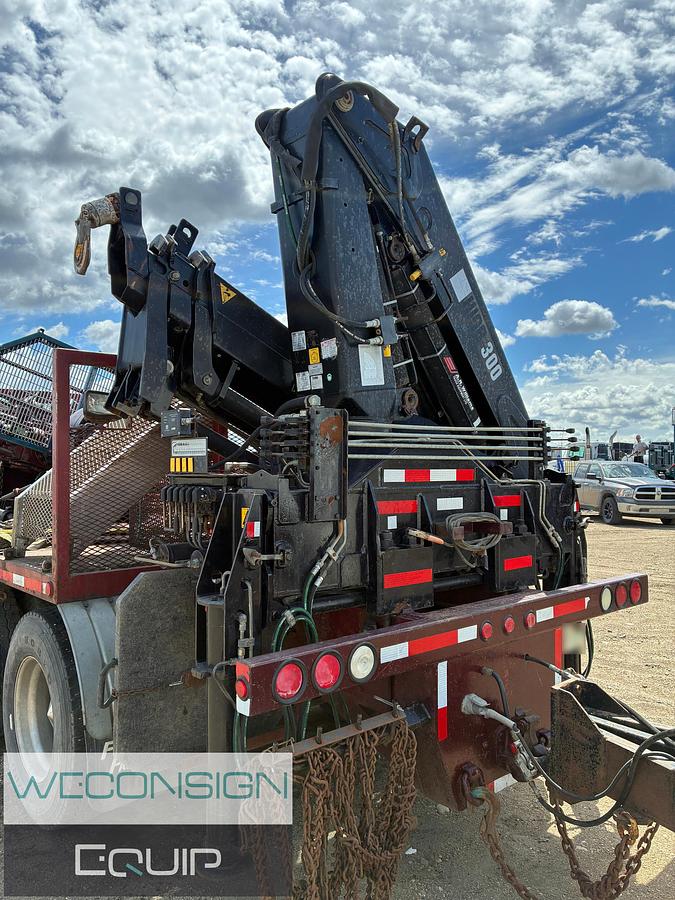 Used 2008 Freightliner M2 Picker Truck