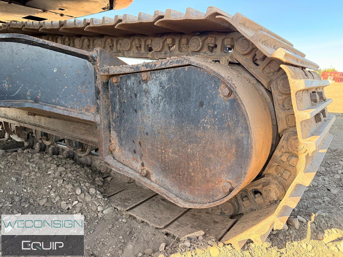 Used 2015 Hitachi 225US Excavator