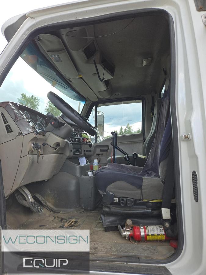 Used 2006 Sterling L9500 TA BC Spec Dump Truck