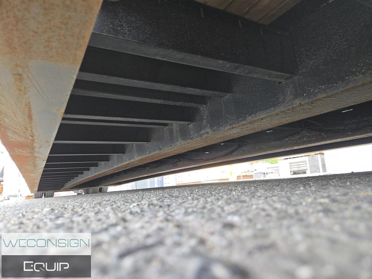 Used 2011 XL Tri-Axle RGN Lowbed