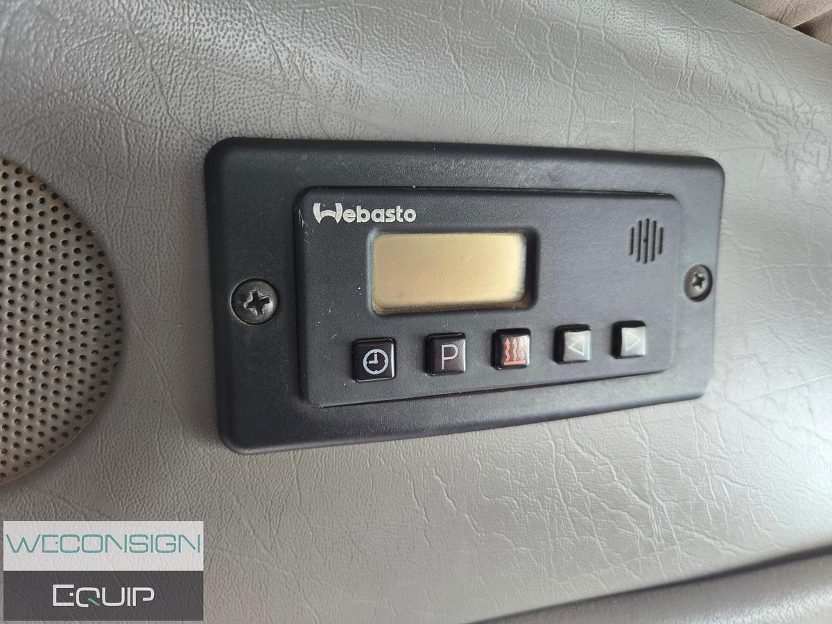 Used 2013 Kenworth T800 Winch Truck