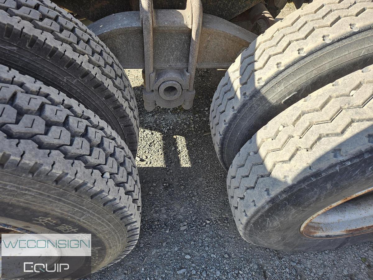 Used Columbia STCD-25 Belly Clam Dump