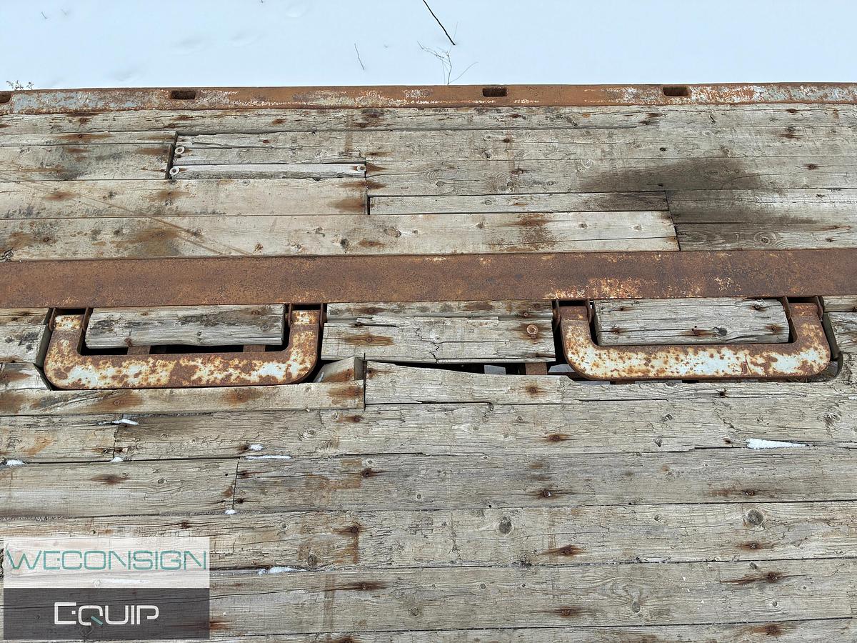 Used 2004 Doepker Super B Flat Deck 32x28