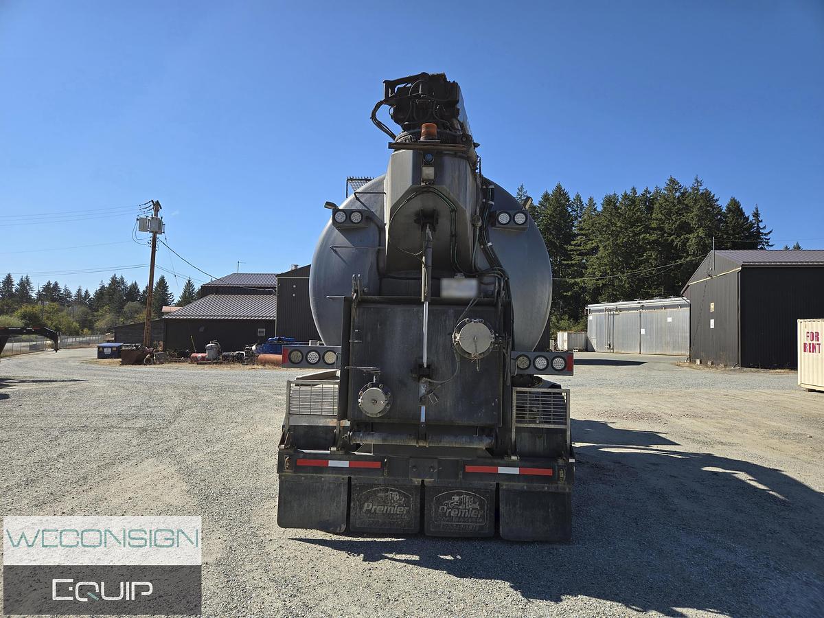 Used 2015 CAT Hydro Excavator