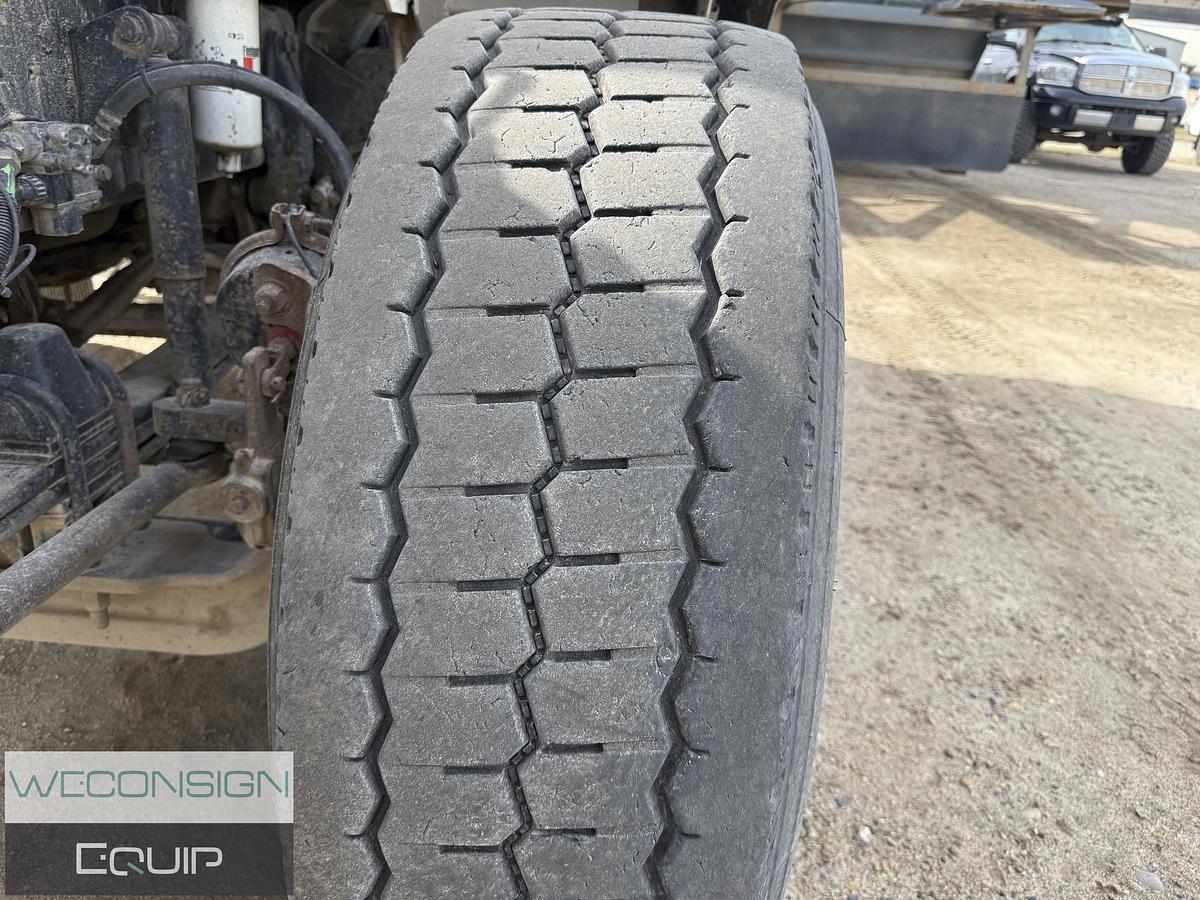 Used 2007 Kenworth T800 Wet Kit Tractor