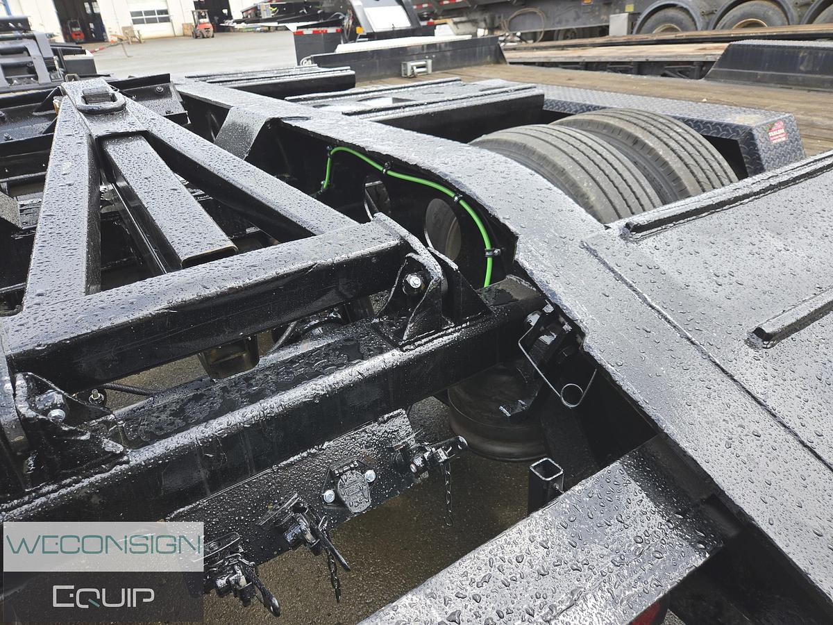 Used 2005 K-Line 60 Ton Lowbed Trailer and Jump Jeep