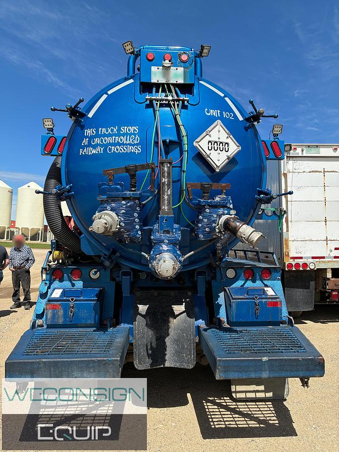 Used 2002 Kenworth W900 Combo Vac Truck