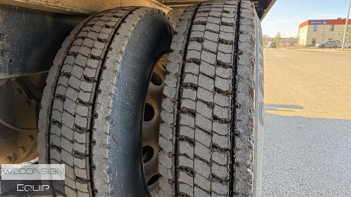 Used 2014 Freightliner M2 Tow Truck